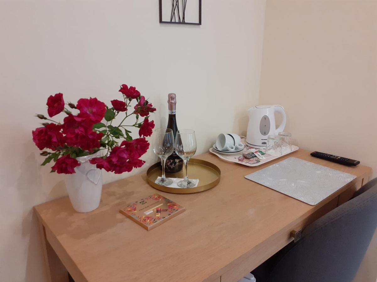 Lanobila Hotel Синая Екстериор снимка