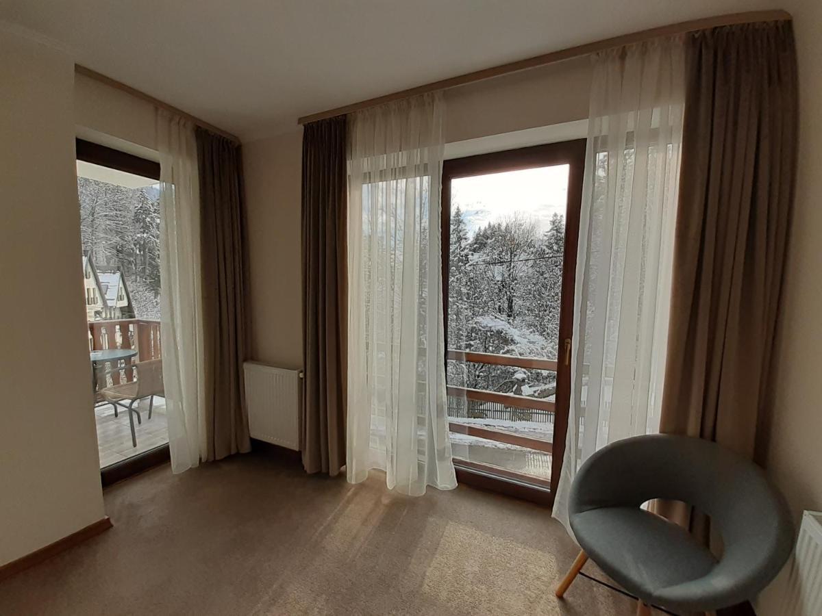 Lanobila Hotel Синая Екстериор снимка