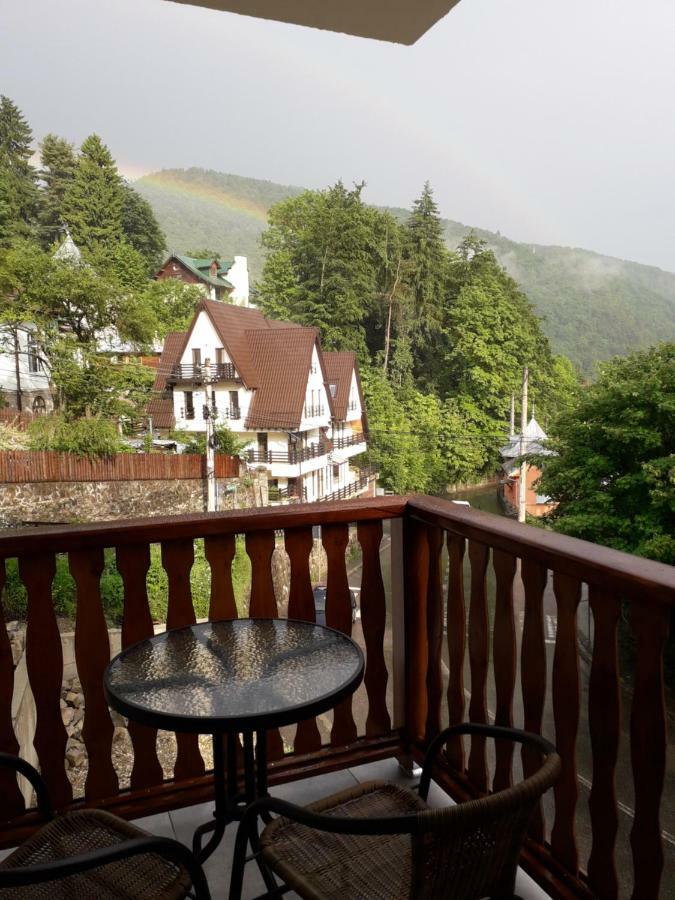 Lanobila Hotel Синая Екстериор снимка