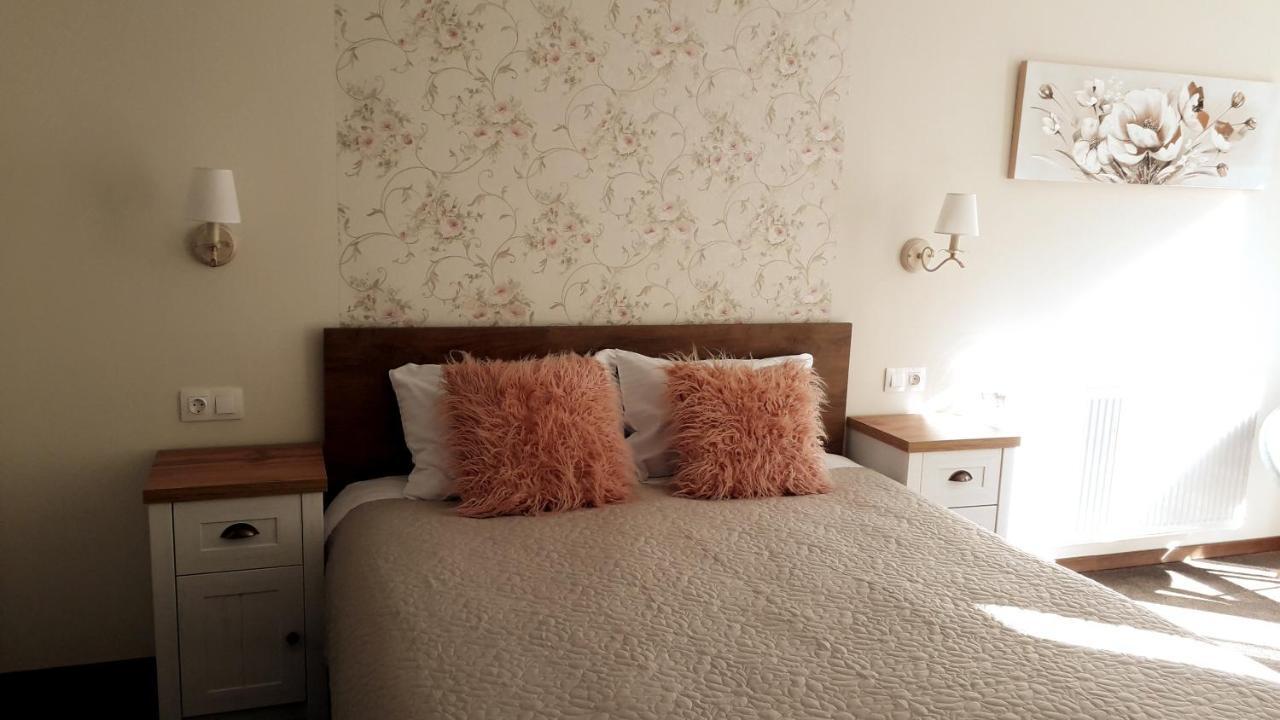 Lanobila Hotel Синая Екстериор снимка